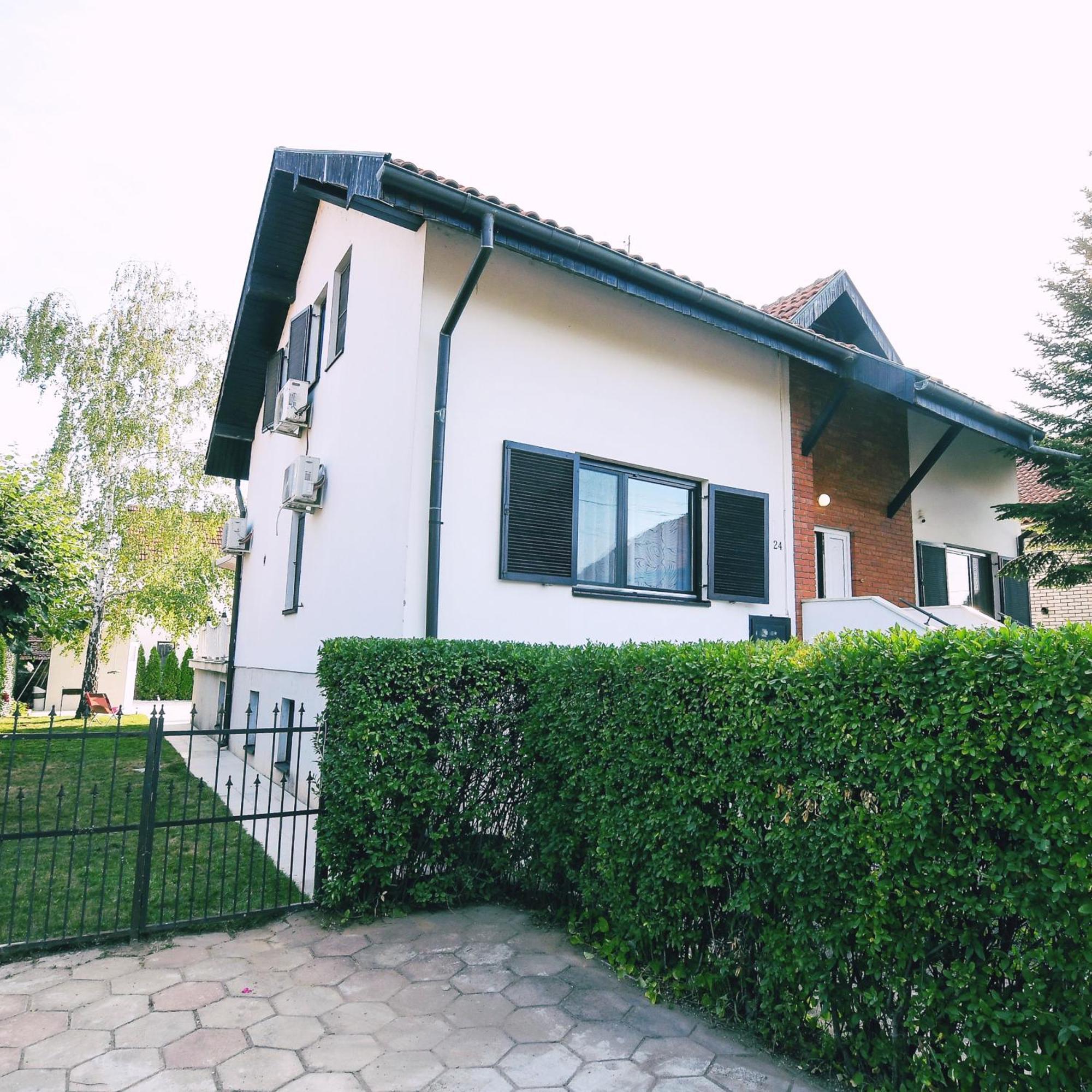 Villa Mina Kladovo, 5-Bedroom Villa With Pool For Up To 12 People Exterior foto